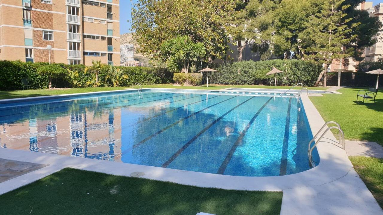 Relax Frente Al Mar De Alicante Apartamento Exterior foto