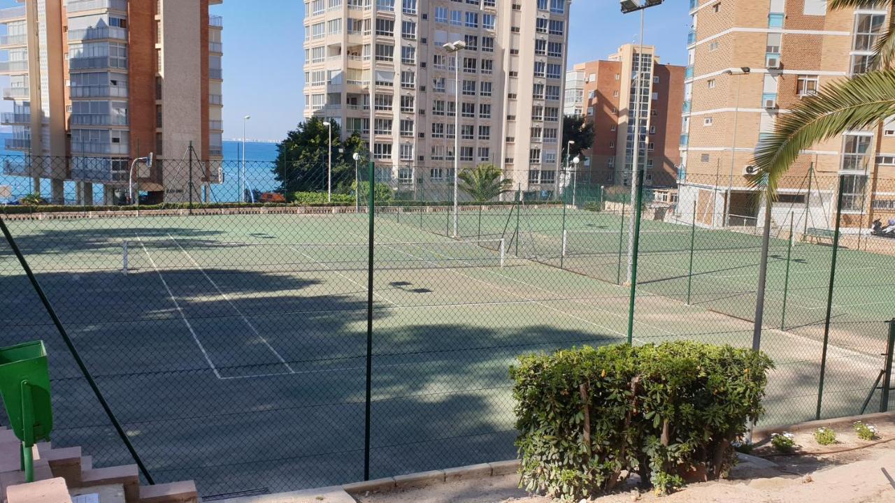 Relax Frente Al Mar De Alicante Apartamento Exterior foto