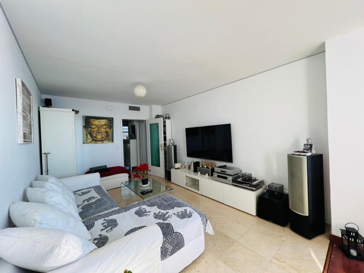 Relax Frente Al Mar De Alicante Apartamento Exterior foto